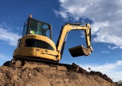 EXCAVATOR CIVIL / MINING new